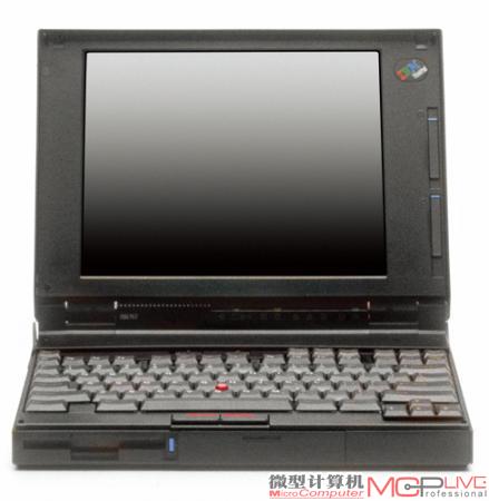 1992年面世的第一台ThinkPad笔记本电脑：ThinkPad 700C。