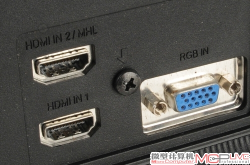 MHL接口和HDMI接口其实是一样的，但是上面有MHL的标注。
